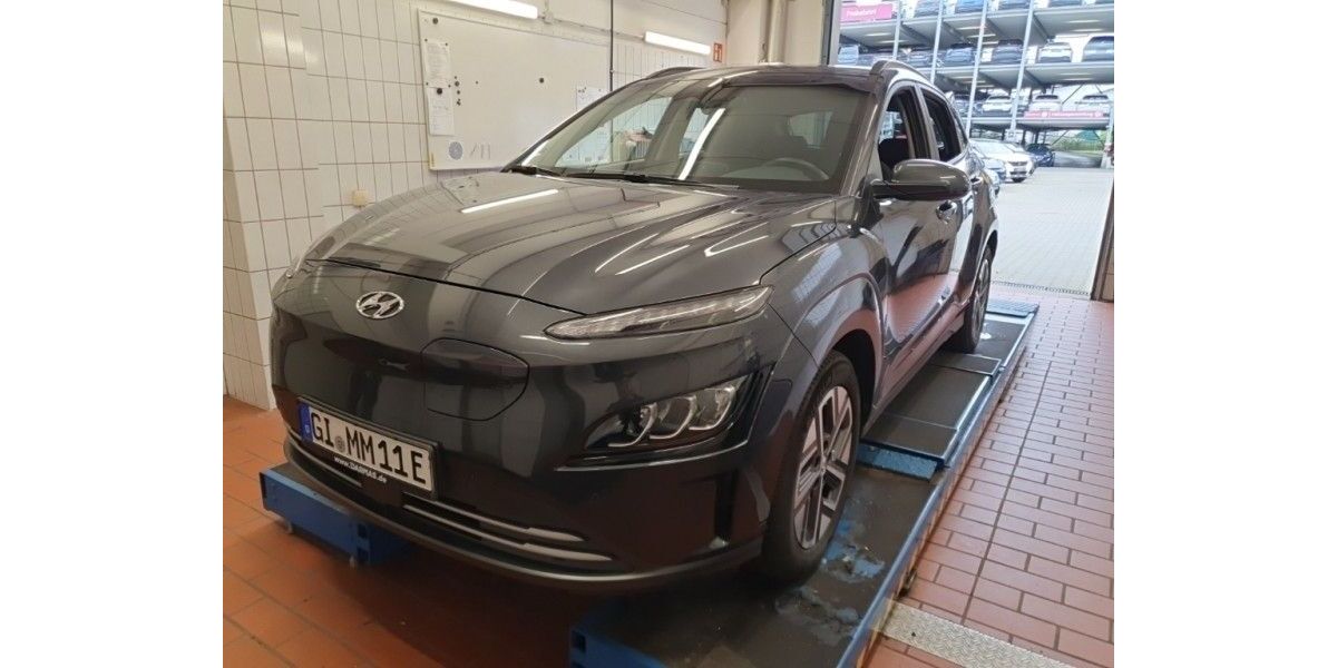 Hyundai KONA 21.095 km 17.300 &euro; Eitorf 53783