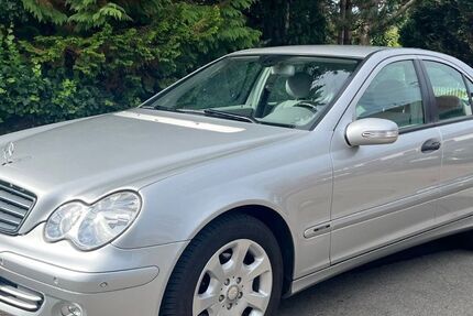 Mercedes-Benz C 180 88.500 km 8.500 &euro; Pfinztal 76327