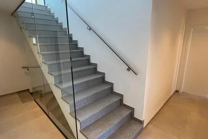 Haus Baesweiler - 4.5 Zimmer, 170 m&sup2;, 2.100&euro; | Angebot:26413554
