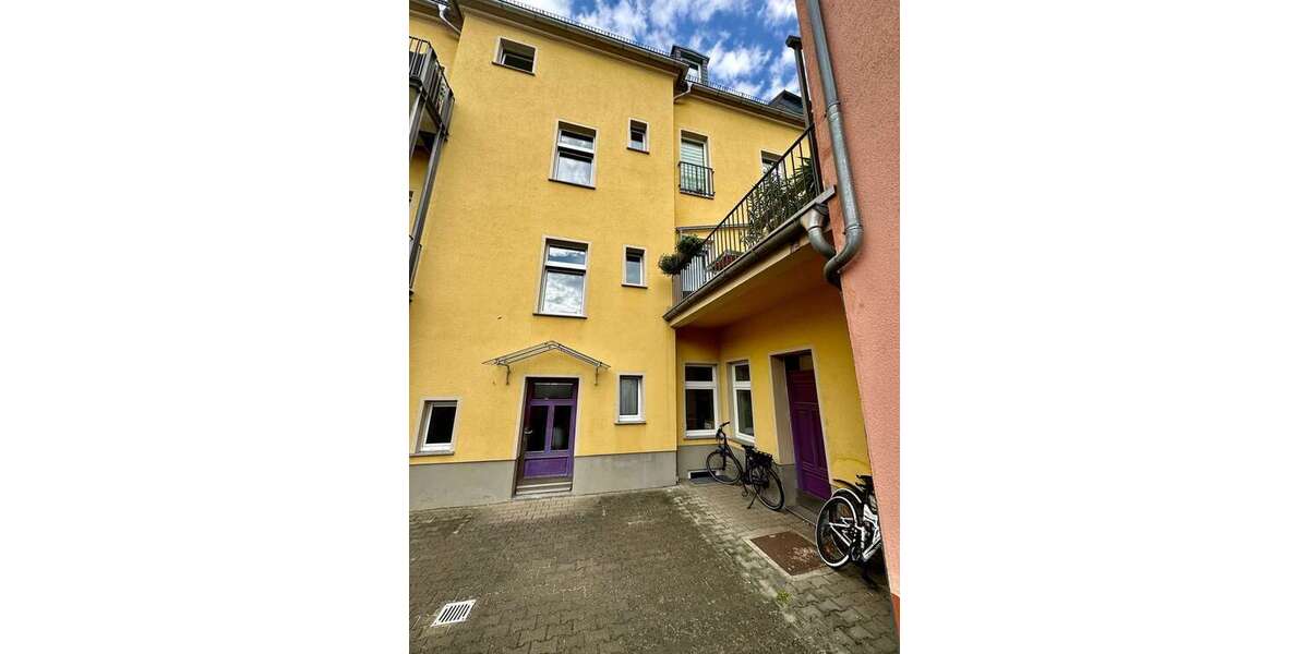 Kapitalanlage mit 5,5% Bruttomietrendite - MFH in Riesa mit sechs Wohn- und zwei Gewerbeeinheiten! - Mehrfamilienhaus, Wohnhaus Riesa Neuweida | Angebot:25294296