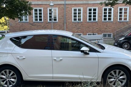Seat Leon 146.000 km 10.800 &euro; Kleinbeeren 14979