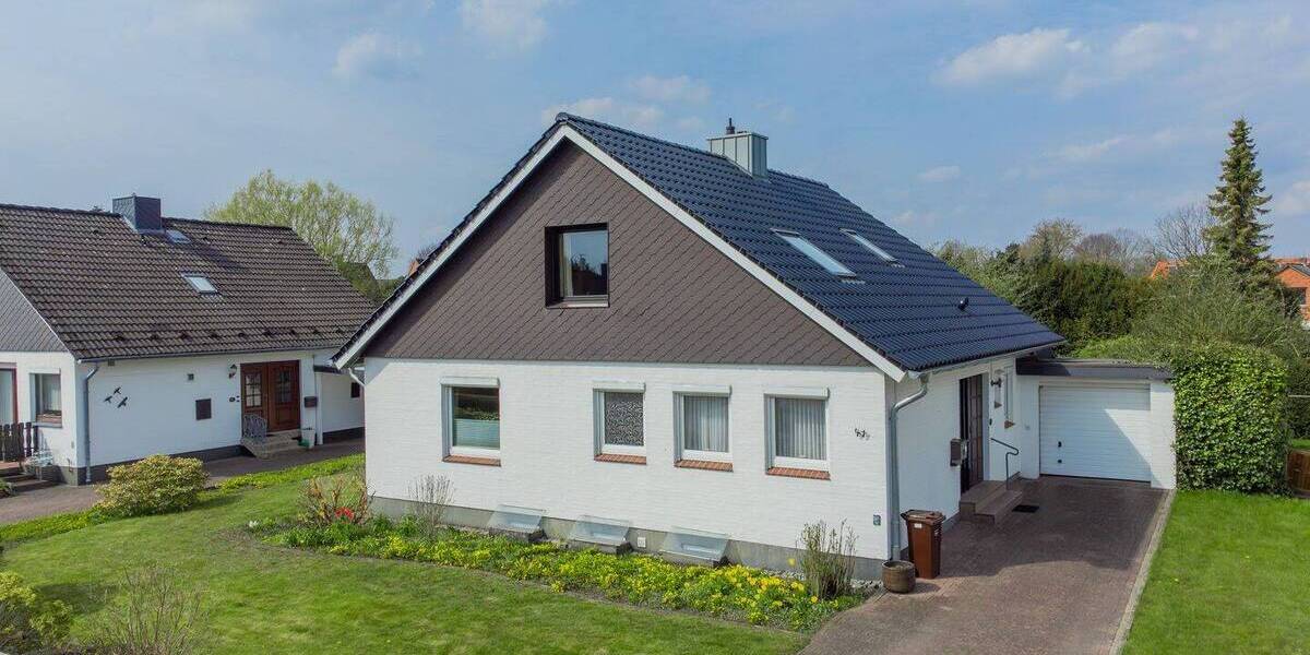 Einfamilienhaus Büdelsdorf - 4 Zimmer, 158 m&sup2;, 398.000&euro; | Angebot:26417363