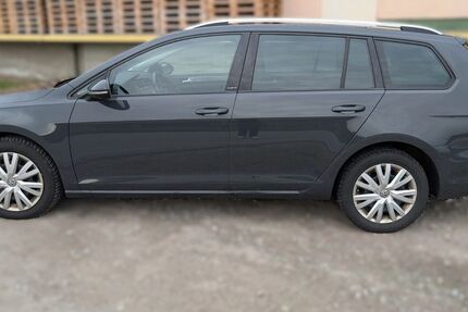 VW Golf 163.000 km 13.900 &euro; Neuhaus 94152