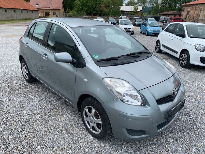Yaris