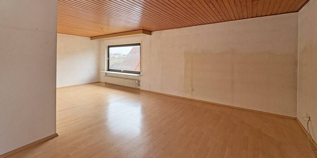 Einfamilienhaus Küps Schmölz - 7 Zimmer, 200 m&sup2;, 130.000&euro; | Angebot:25999722