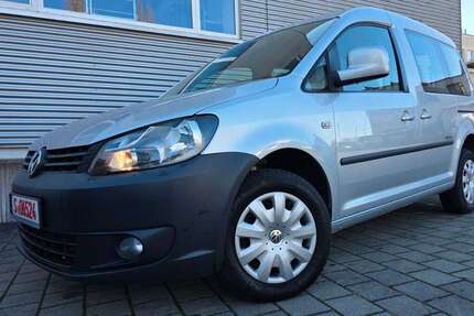 VW Caddy 99.000 km 9.900 € Stuttgart 70563