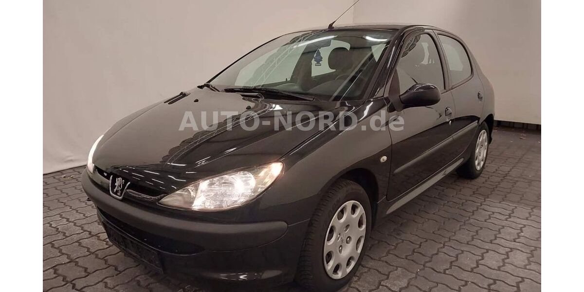 Peugeot 206 100.000 km 3.490 &euro; Neumünster 24534