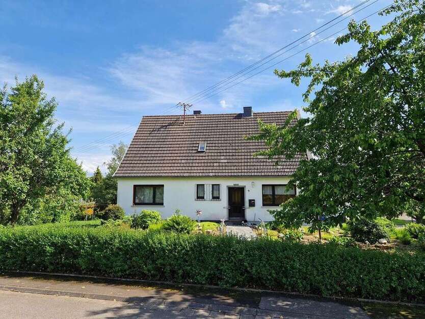 Haus zum Kaufen in Mastershausen 178.000 € 176 m²
