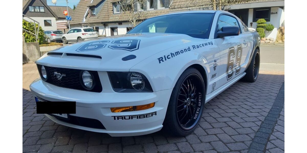 Ford Mustang 110.242 km 18.450 &euro; Lüdenscheid 58515