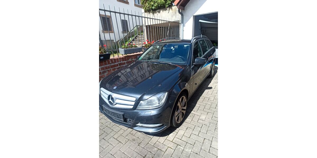 Mercedes-Benz C 250 347.000 km 5.000 € Bad kreuznach 55545