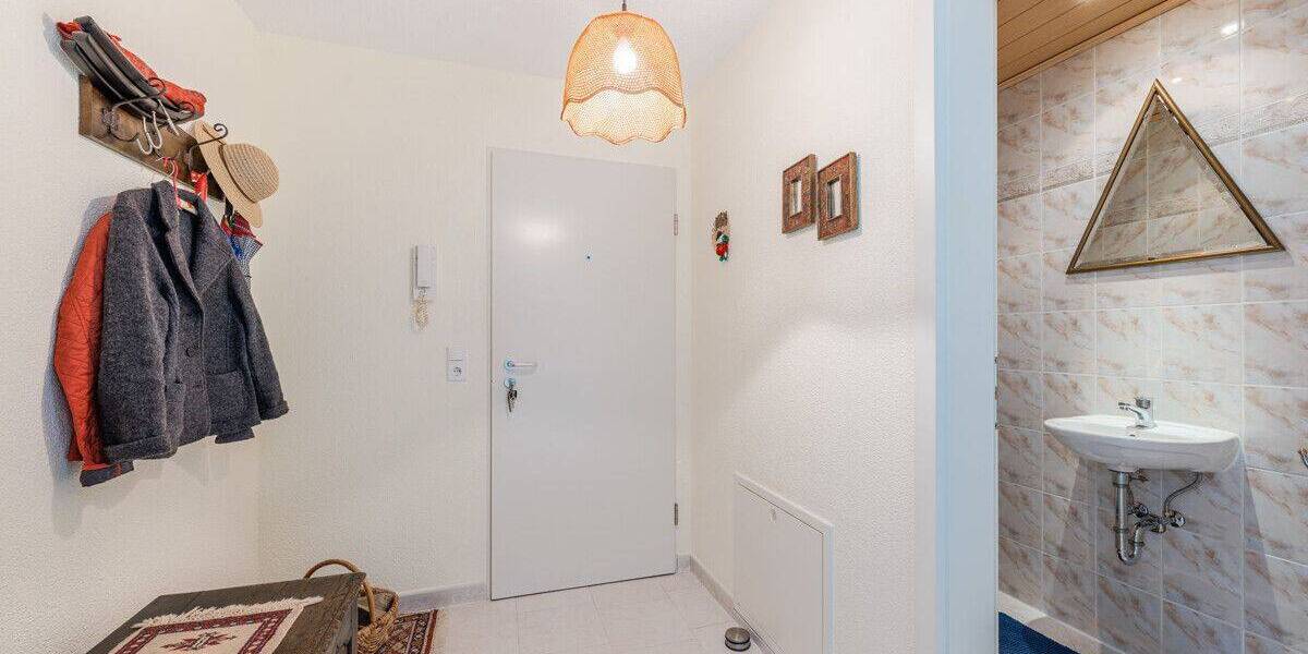 Etagenwohnung Singen - 3 Zimmer, 87 m&sup2;, 280.000&euro; | Angebot:26820438