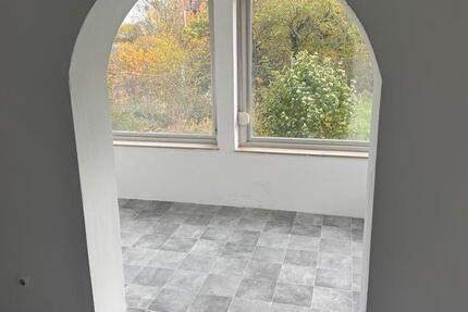 2 Familien Haus Renoviert in 90574 Rosstal mit 1000m2 Grundstücks zimmer