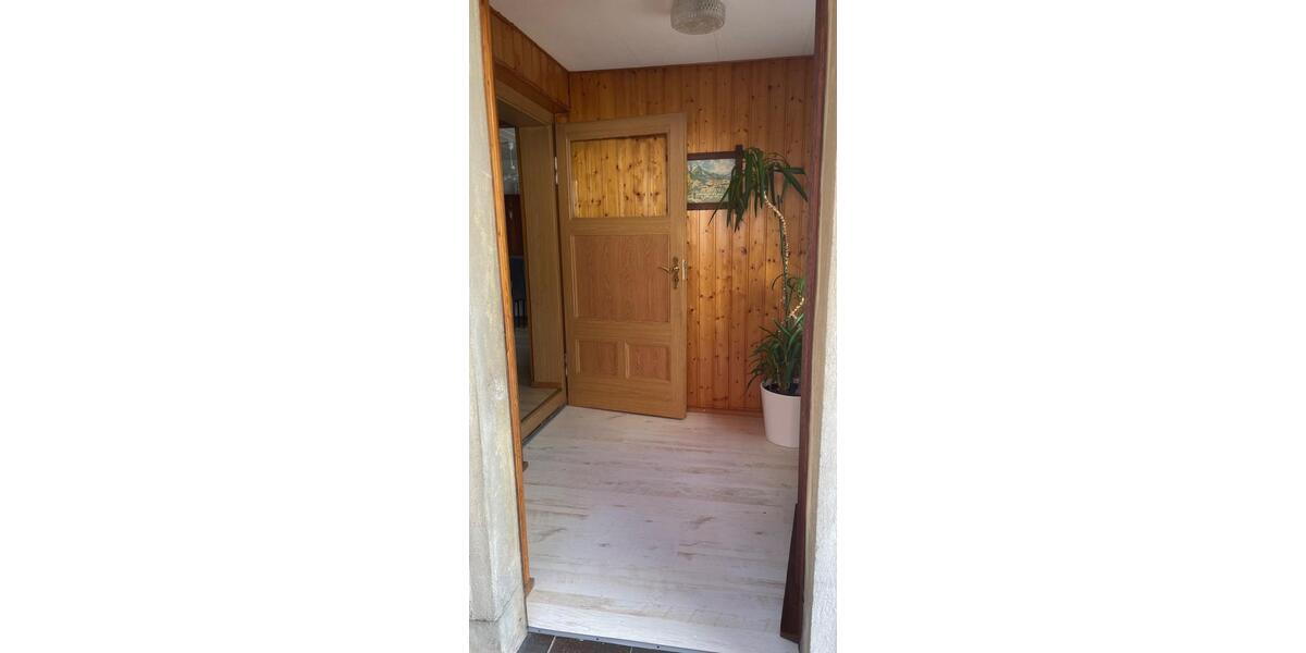 Einfamilienhaus Schkeuditz - 4 Zimmer, 115 m&sup2;, 1.300&euro; | Angebot:26286723