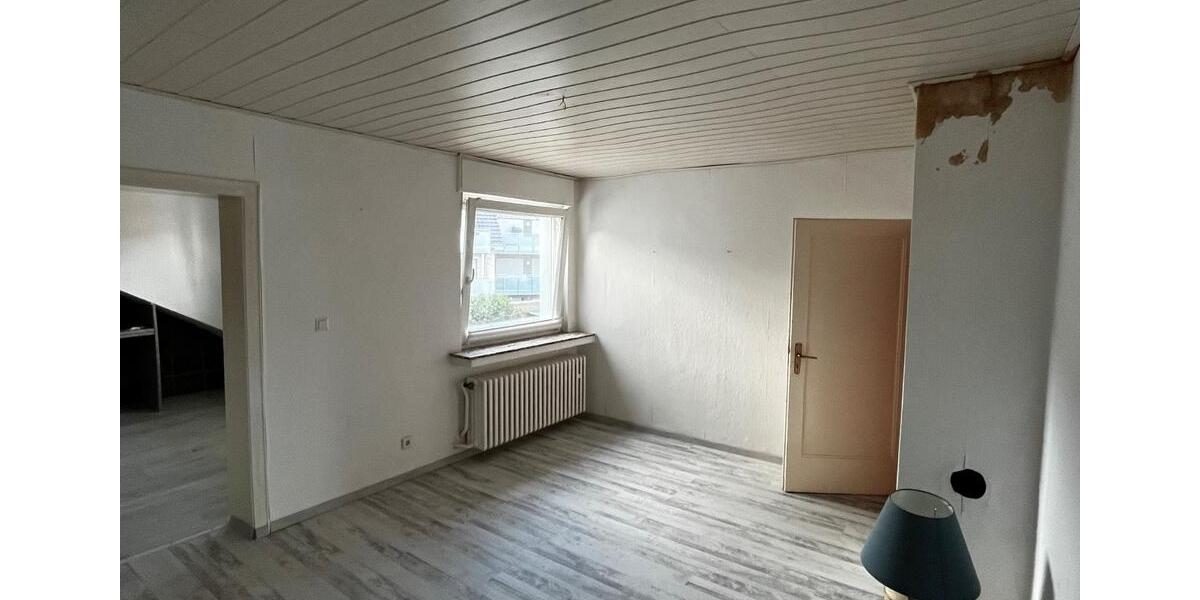 Doppelhaushälfte Rheine Altenrheine - 7 Zimmer, 150 m&sup2;, 180.000&euro; | Angebot:26698059