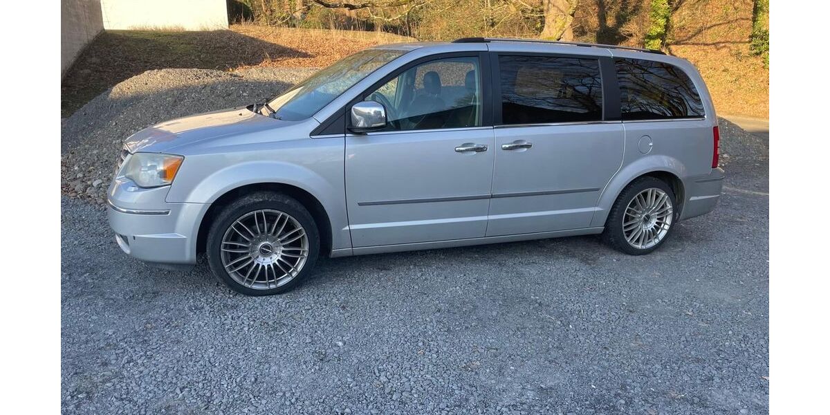 Chrysler Grand Voyager 260.000 km 6.300 &euro; Siegburg 53721