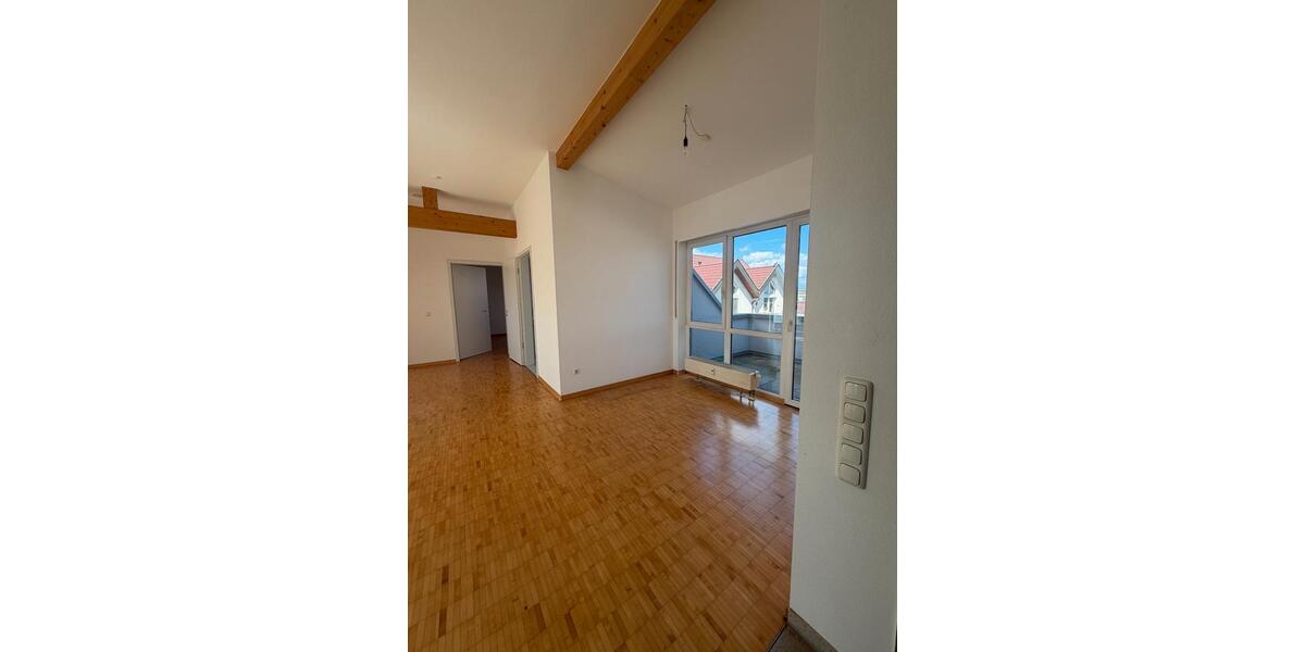 Einfamilienhaus Kehl - 2 Zimmer, 88 m&sup2;, 910&euro; | Angebot:26296439