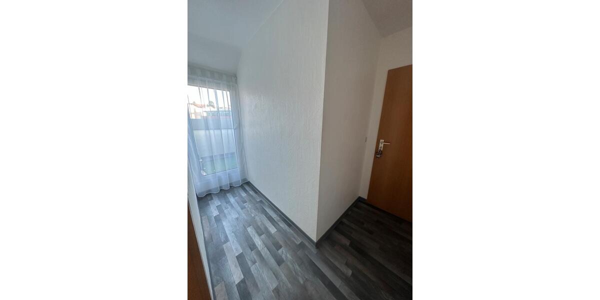 Dachgeschoßwohnung Pforzheim Brötzingen - 2.5 Zimmer, 64 m&sup2;, 650&euro; | Angebot:25419441