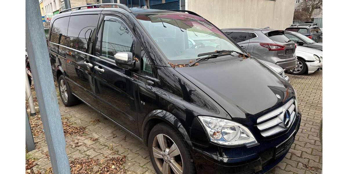 Mercedes-Benz Viano 279.685 km 9.950 € Berlin 12357