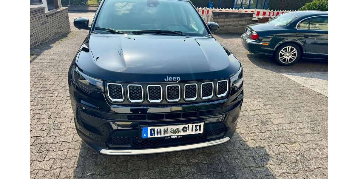 Jeep Compass 9.500 km 24.800 &euro; Niedernhausen 65527
