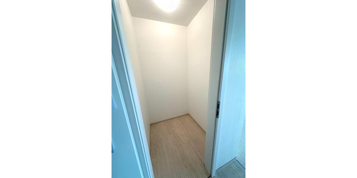 Erdgeschoßwohnung Gundelfingen - 3 Zimmer, 101 m&sup2;, 1.700&euro; | Angebot:26315096