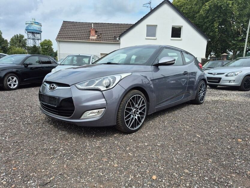 Veloster