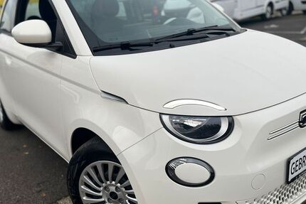Fiat 500e 3.093 km 23.990 &euro; Mainz 55120