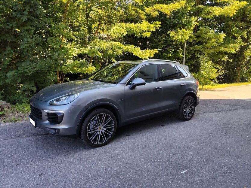 Cayenne
