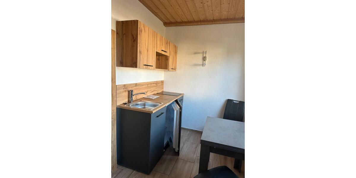 Wohnen auf Zeit Chemnitz Klaffenbach - 1 Zimmer, 20 m&sup2;, 350&euro; | Angebot:26354750