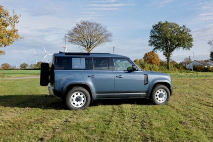 Land Rover Defender 57.128 km 59.800 € Lasbek 23847