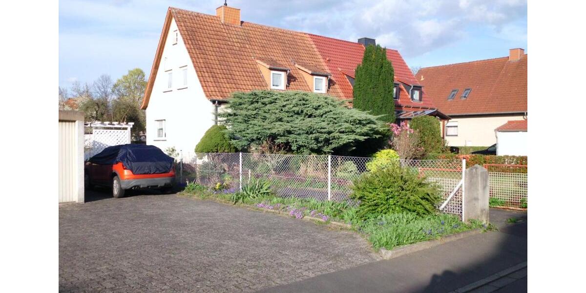 Doppelhaushälfte Kassel Bettenhausen - 5 Zimmer, 120 m&sup2;, 280.000&euro; | Angebot:27494843