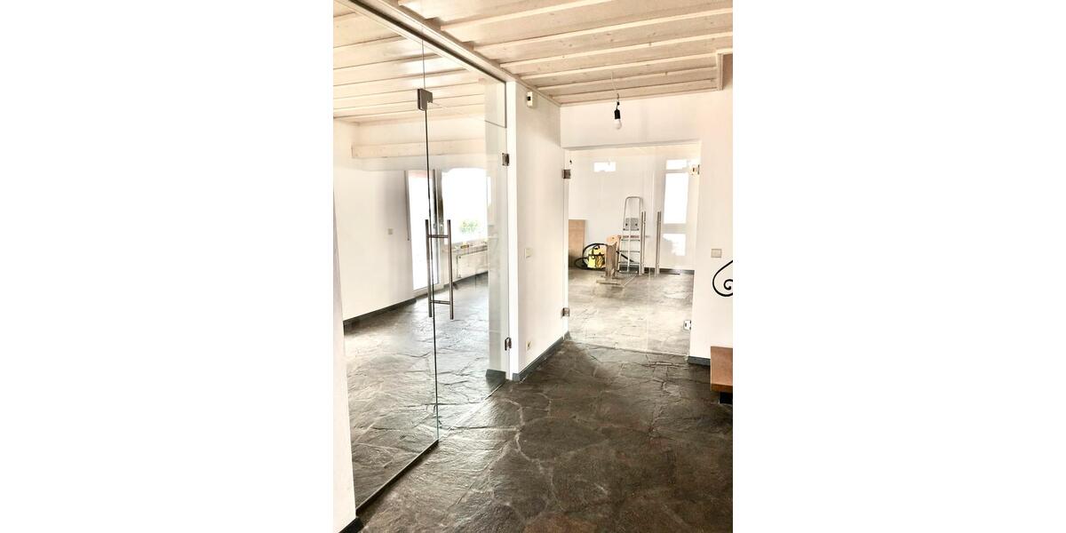 Einfamilienhaus Ingolstadt Münchener Straße - 5 Zimmer, 160 m&sup2;, 2.200&euro; | Angebot:26214049