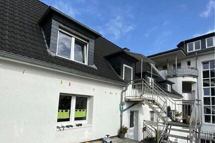 ETW Wohnung Siegen Weidenau 99qm Zentral dennoch ruhig gelegen 3 zimmer