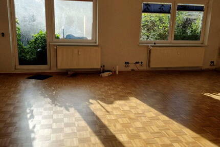 Freundliche barrierefreie loftartige Erdgeschosswohnung mit Garten und Stellplatz 2 zimmer