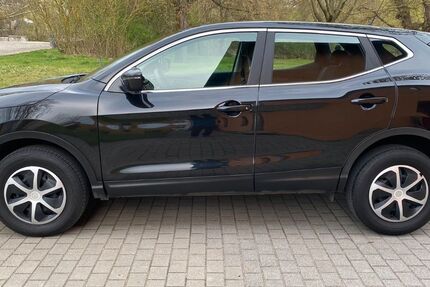 Nissan Qashqai 65.000 km 14.990 &euro; Frankfurt Oder 15230