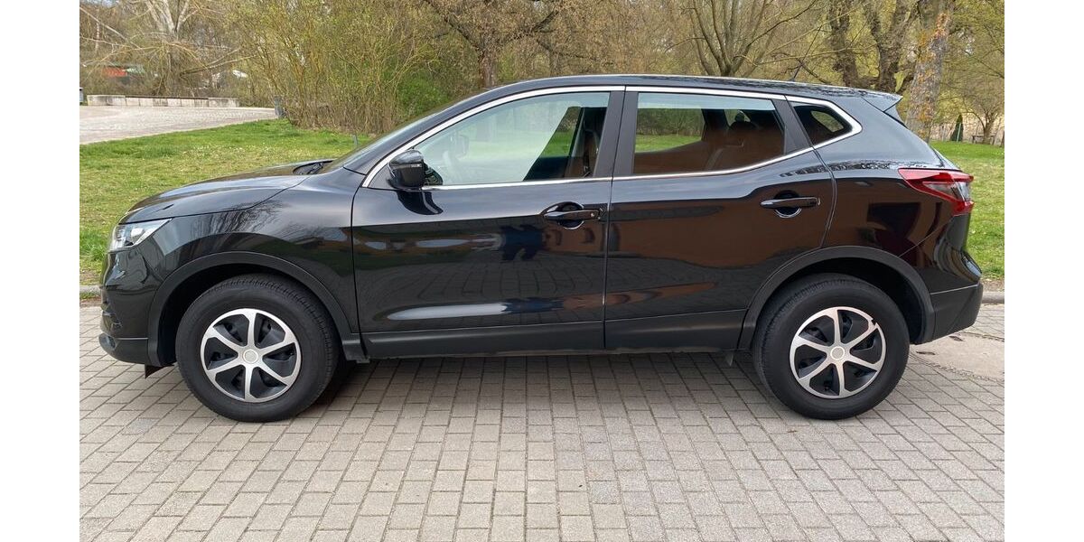 Nissan Qashqai 65.000 km 14.990 &euro; Frankfurt Oder 15230