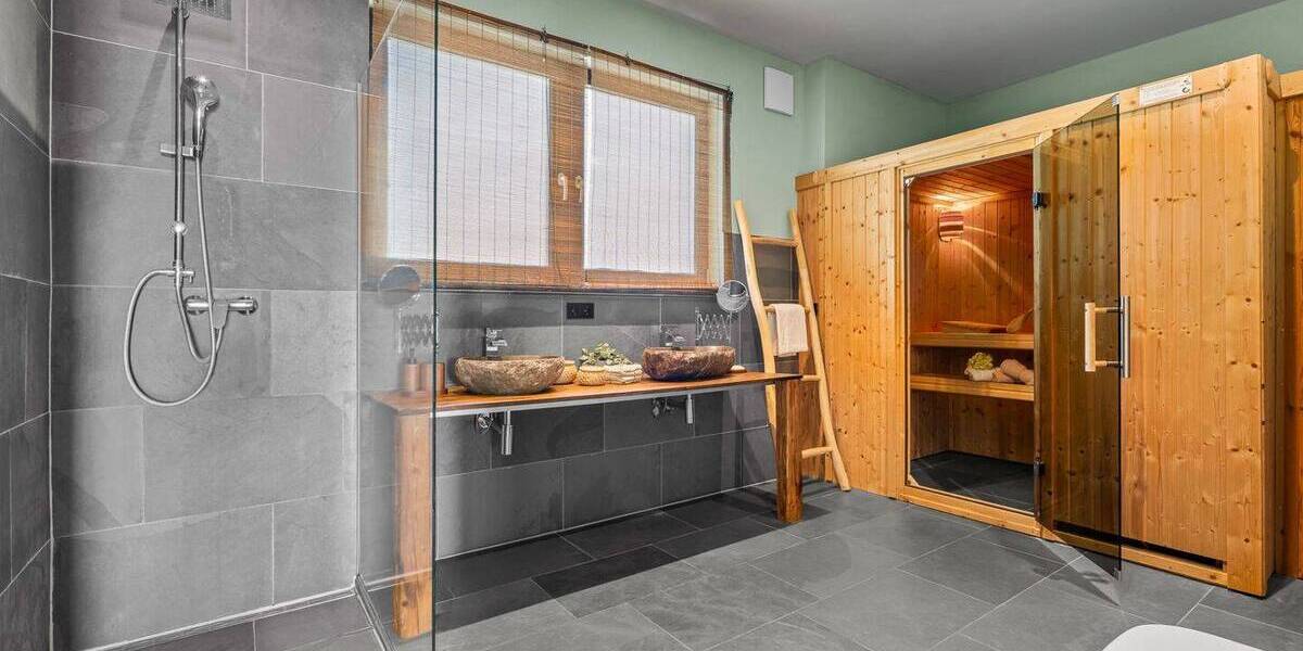 Etagenwohnung Kappeln - 7 Zimmer, 266 m&sup2;, 1.499.000&euro; | Angebot:25970226