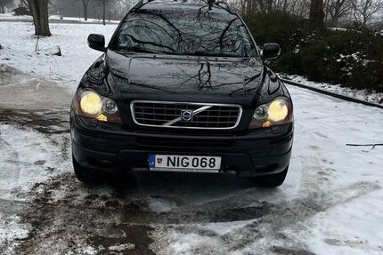 Volvo XC90 386.000 km 5.600 &euro; Berlin 13057