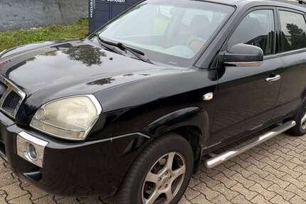 Hyundai TUCSON 234.466 km 1.999 € Moenchengladbach 41199