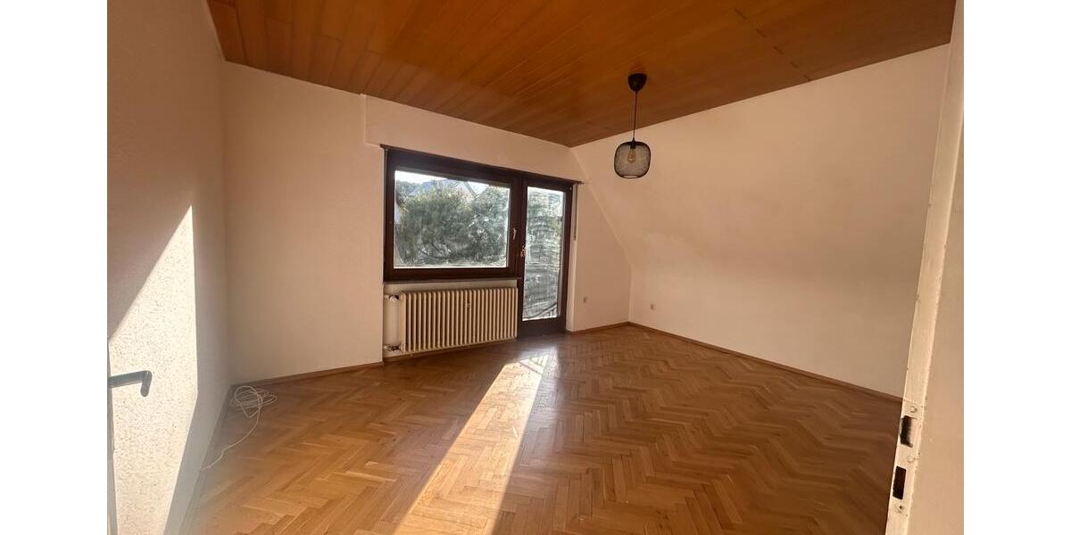 Etagenwohnung Landstuhl - 3 Zimmer, 85 m&sup2;, 800&euro; | Angebot:26374359