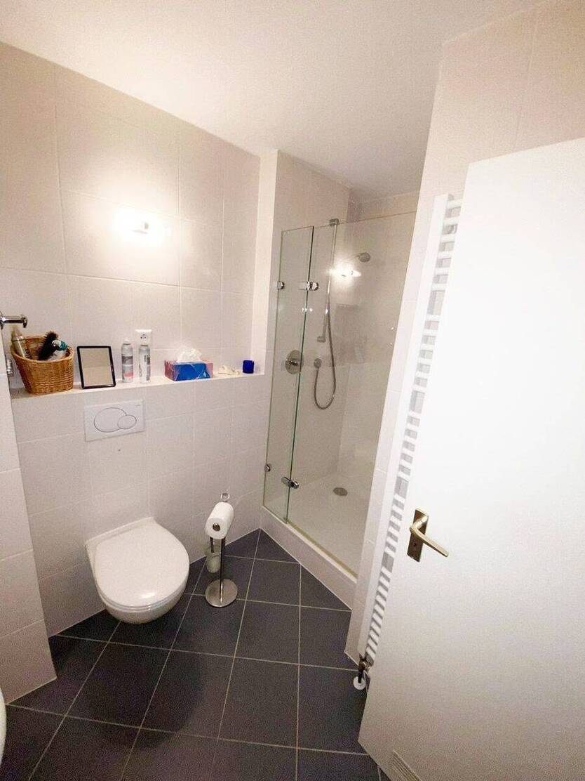 Luxuriöse ETW, S-West, Top Lage, WFL 49,16qm, Bj.88, 1 TG, 1 Kitchenette, üb. Terrasse, Garten, lux. Modern., Parkettböden, kurzf. Bezug 1 zimmer