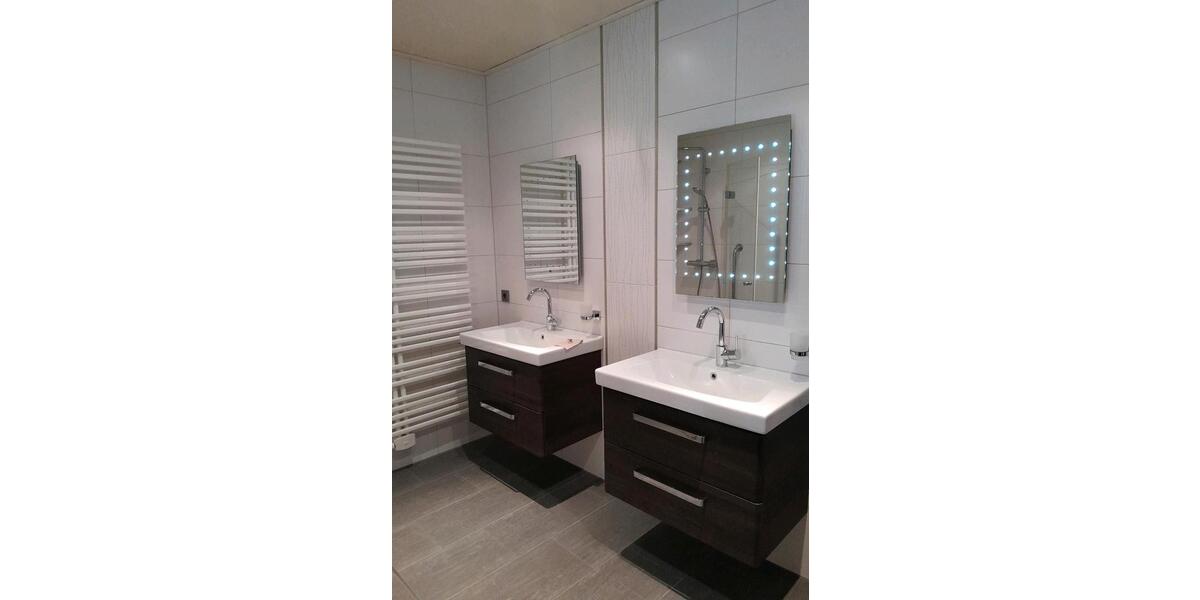 Einfamilienhaus Bockhorn - 4 Zimmer, 140 m&sup2;, 1.350&euro; | Angebot:25167736