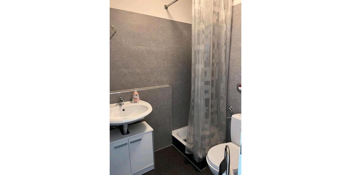 Etagenwohnung Saarbrücken - 2 Zimmer, 40 m&sup2;, 134.000&euro; | Angebot:27178874