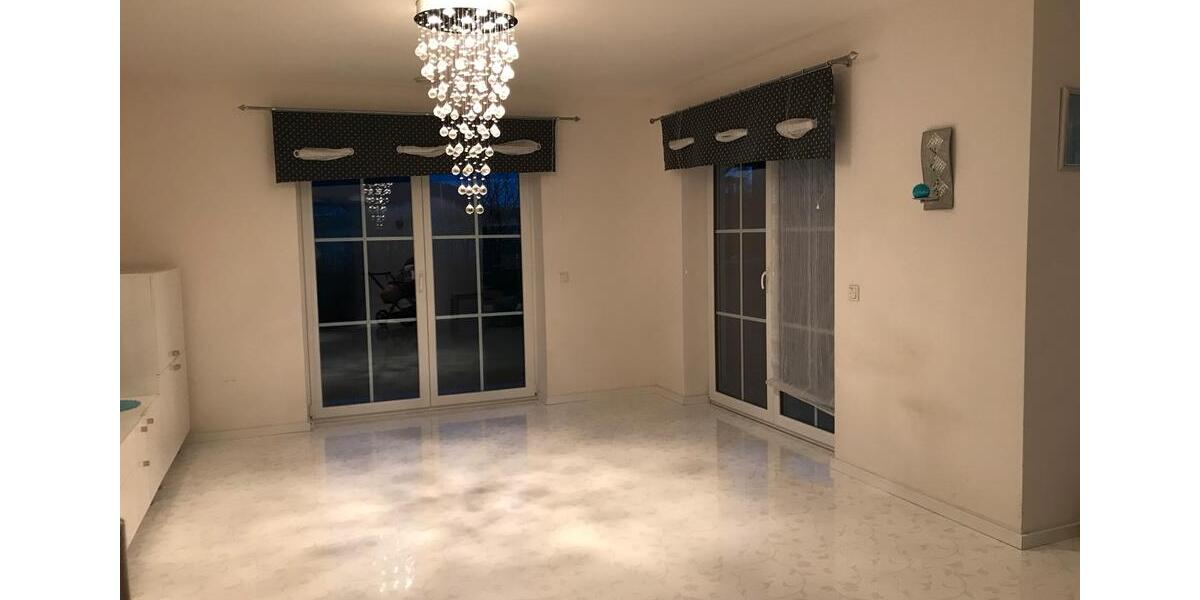 Bungalow Velburg - 3.5 Zimmer, 110 m&sup2;, 1.400&euro; | Angebot:26689526