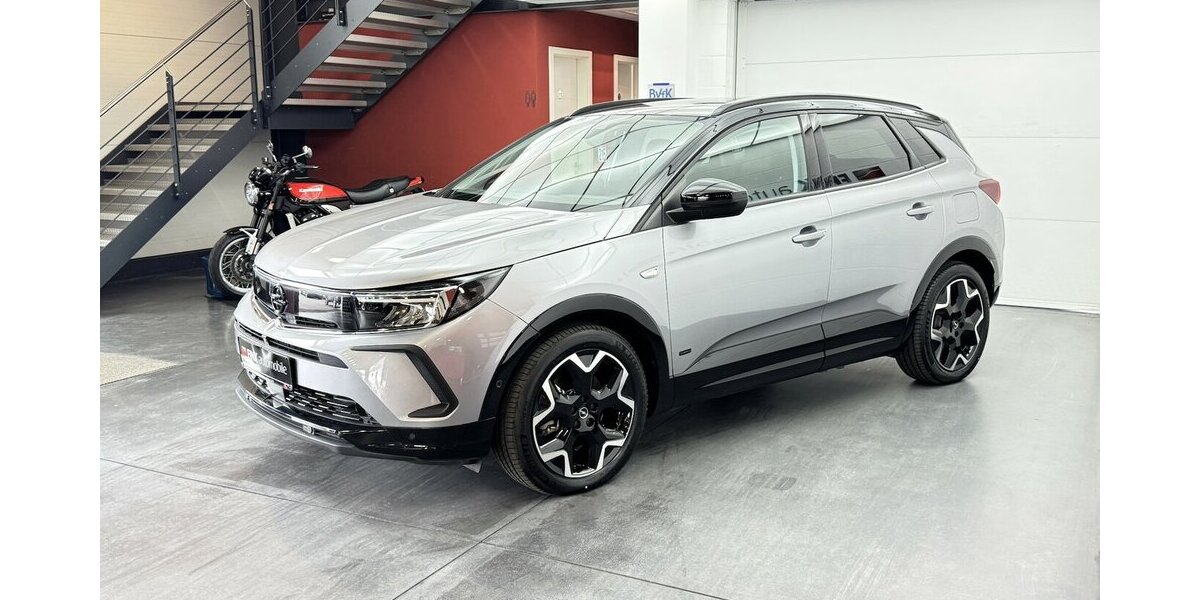 Opel Grandland 1.6 300 GS Line 1.Hand Hybrid 4 14.150 km 22.120 &euro; Lich 35423