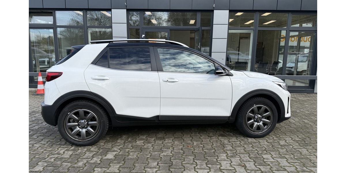 Kia Stonic Platinum Edition 115.000 km 12.790 € Koblenz 56070