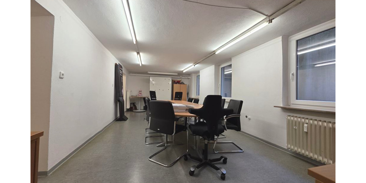 Gewerbeobjekt Singen (Hohentwiel) Singen - 4 Zimmer, 439.000&euro; | Angebot:25742416