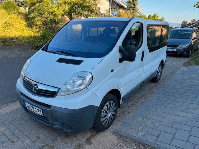 Opel Vivaro 181.000 km 9.500 € Fulda 36039