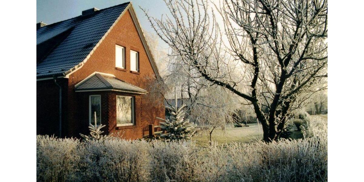 Doppelhaushälfte Schwerin Altstadt - 3 Zimmer, 85 m&sup2;, 1.100&euro; | Angebot:26255583