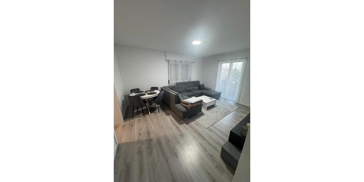 Etagenwohnung Kornwestheim - 4 Zimmer, 77 m&sup2;, 357.000&euro; | Angebot:27019961