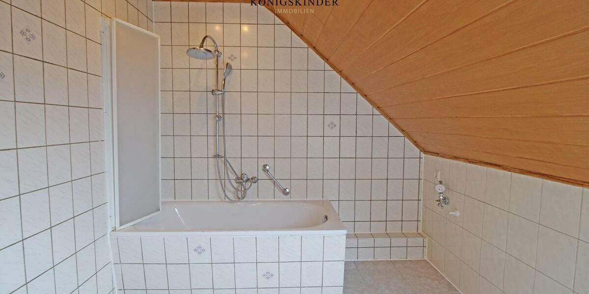 Mehrfamilienhaus, Wohnhaus Weidenstetten - 9 Zimmer, 224 m&sup2;, 629.000&euro; | Angebot:25676000